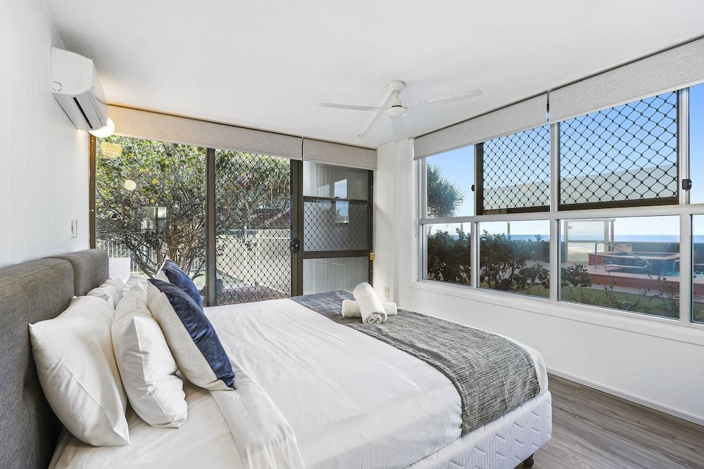 President Holiday Apartments - Absolute Beachfront Gold Coast Kültér fotó