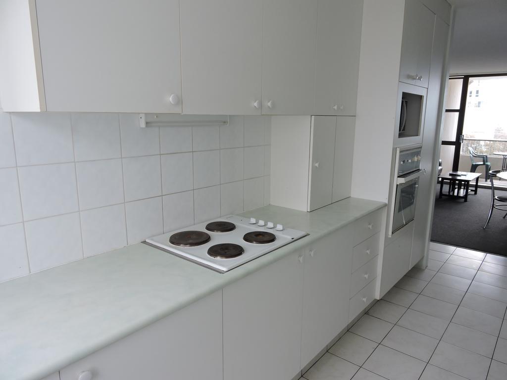 President Holiday Apartments - Absolute Beachfront Gold Coast Kültér fotó