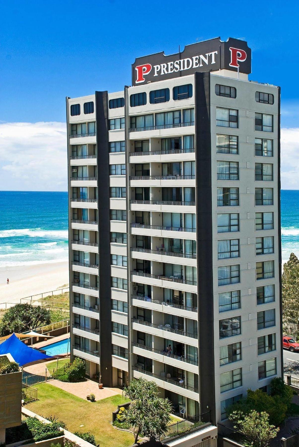 President Holiday Apartments - Absolute Beachfront Gold Coast Kültér fotó