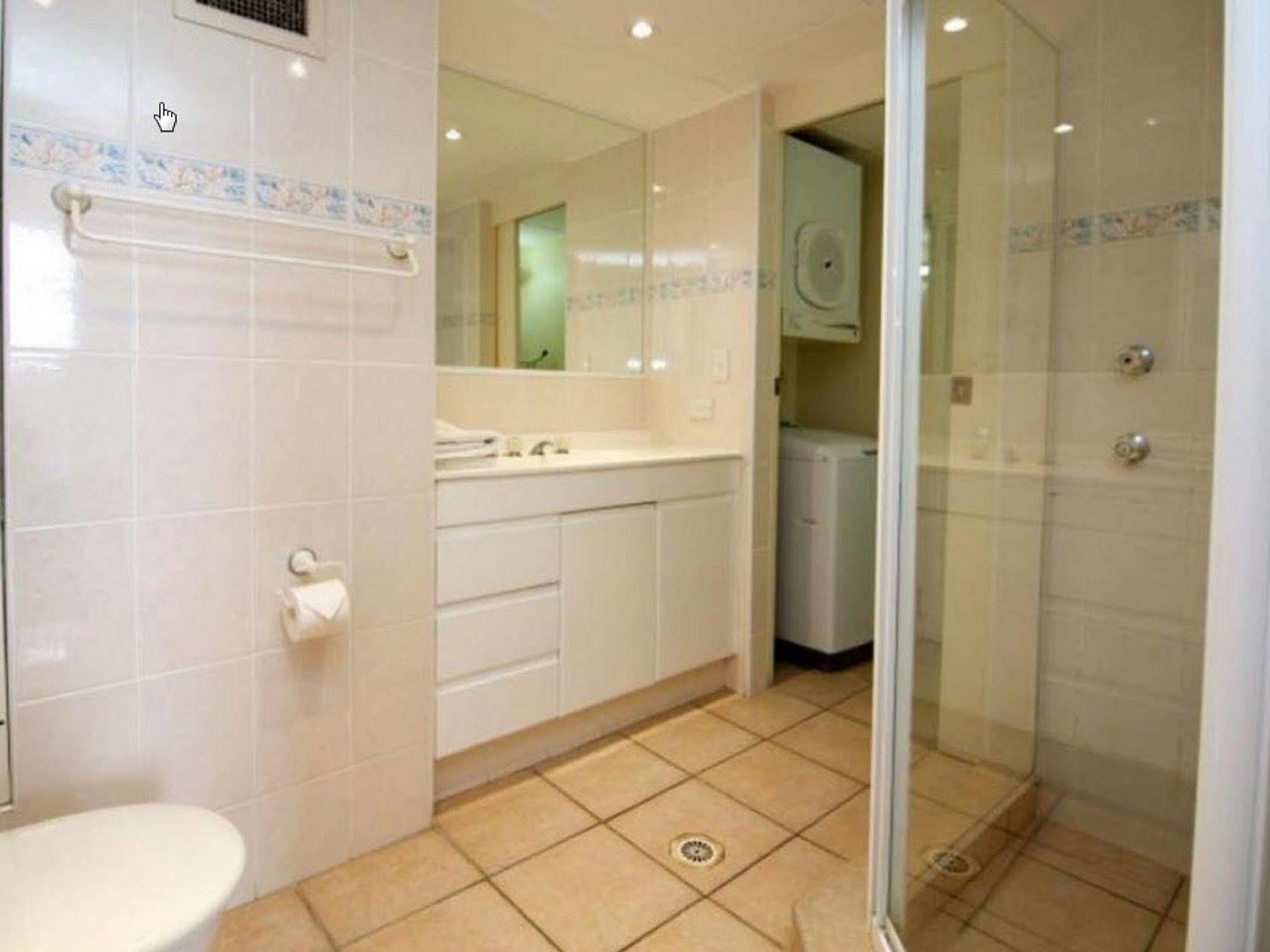 President Holiday Apartments - Absolute Beachfront Gold Coast Kültér fotó